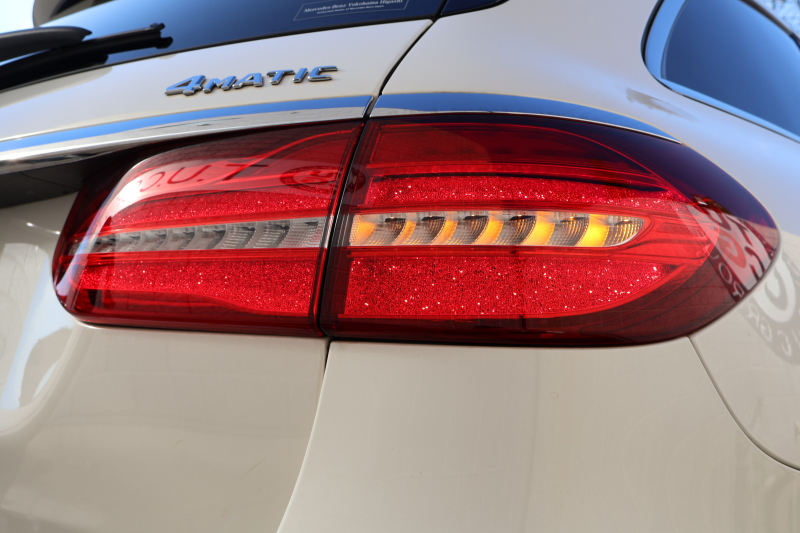 メルセデスベンツ Eクラス E220d 4MATIC ｵｰﾙﾃﾚｲﾝ ﾛｰﾚｳｽｴﾃﾞｨｼｮﾝ　特別仕様車  ﾚｰﾀﾞｰｾｰﾌﾃｨPKG ｴｱﾊﾞﾗﾝｽPKG ﾊﾟﾉﾗﾏSR ｷｰﾚｽGO 黒ﾅｯﾊﾟ革 ｼｰﾄﾋｰﾀｰ ﾍﾞﾝﾁﾚｰﾀｰ ｽﾃｱﾘﾝｸﾞﾋｰﾀｰ 純正ﾅﾋﾞ地ﾃﾞｼﾞ 360°ｶﾒﾗ Burmester Applecarplay 電動Rｹﾞｰﾄ HUD 専用19ｲﾝﾁAW　2年保証