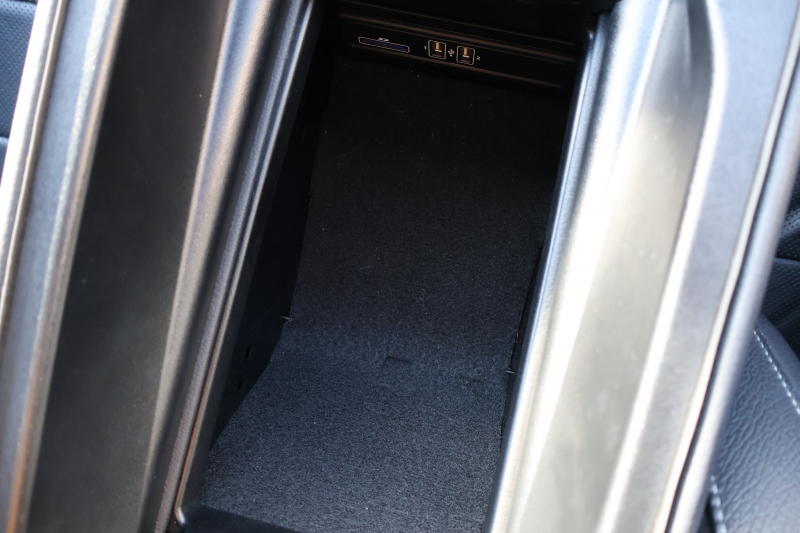 メルセデスベンツ Eクラス E220d 4MATIC ｵｰﾙﾃﾚｲﾝ ﾛｰﾚｳｽｴﾃﾞｨｼｮﾝ　特別仕様車  ﾚｰﾀﾞｰｾｰﾌﾃｨPKG ｴｱﾊﾞﾗﾝｽPKG ﾊﾟﾉﾗﾏSR ｷｰﾚｽGO 黒ﾅｯﾊﾟ革 ｼｰﾄﾋｰﾀｰ ﾍﾞﾝﾁﾚｰﾀｰ ｽﾃｱﾘﾝｸﾞﾋｰﾀｰ 純正ﾅﾋﾞ地ﾃﾞｼﾞ 360°ｶﾒﾗ Burmester Applecarplay 電動Rｹﾞｰﾄ HUD 専用19ｲﾝﾁAW　2年保証