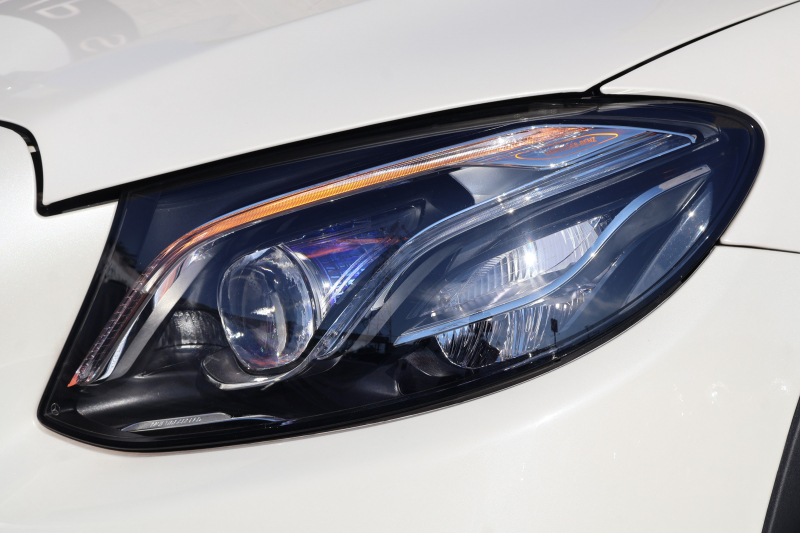 メルセデスベンツ Eクラス E220d 4MATIC ｵｰﾙﾃﾚｲﾝ ﾛｰﾚｳｽｴﾃﾞｨｼｮﾝ　特別仕様車  ﾚｰﾀﾞｰｾｰﾌﾃｨPKG ｴｱﾊﾞﾗﾝｽPKG ﾊﾟﾉﾗﾏSR ｷｰﾚｽGO 黒ﾅｯﾊﾟ革 ｼｰﾄﾋｰﾀｰ ﾍﾞﾝﾁﾚｰﾀｰ ｽﾃｱﾘﾝｸﾞﾋｰﾀｰ 純正ﾅﾋﾞ地ﾃﾞｼﾞ 360°ｶﾒﾗ Burmester Applecarplay 電動Rｹﾞｰﾄ HUD 専用19ｲﾝﾁAW　2年保証