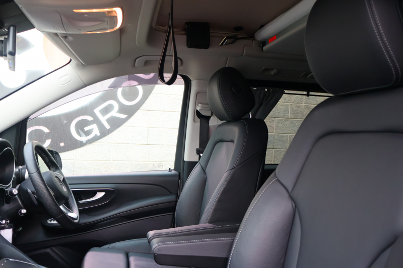 メルセデスベンツ Vクラス V220d ﾏﾙｺﾎﾟｰﾛﾎﾗｲｿﾞﾝ 　ﾚｰﾀﾞｰｾｰﾌﾃｨPKG 1ｵｰﾅｰ ﾎﾟｯﾌﾟｱｯﾌﾟﾙｰﾌ 最大5名就寝可能 回転式ｼｰﾄ 黒革 ｼｰﾄﾋｰﾀｰ ﾍﾞﾝﾁﾚｰﾀｰ MBUX 純正10.25ｲﾝﾁﾅﾋﾞ地ﾃﾞｼﾞ 360°ｶﾒﾗ 電動ﾃﾞｭｱﾙｽﾗｲﾄﾞﾄﾞｱ 電動Rｹﾞｰﾄ LEDﾍｯﾄﾞﾗｲﾄ 純正18ｲﾝﾁAW　2年保証