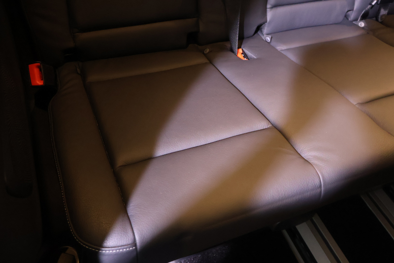 メルセデスベンツ Vクラス V220d ﾏﾙｺﾎﾟｰﾛﾎﾗｲｿﾞﾝ 　ﾚｰﾀﾞｰｾｰﾌﾃｨPKG 1ｵｰﾅｰ ﾎﾟｯﾌﾟｱｯﾌﾟﾙｰﾌ 最大5名就寝可能 回転式ｼｰﾄ 黒革 ｼｰﾄﾋｰﾀｰ ﾍﾞﾝﾁﾚｰﾀｰ MBUX 純正10.25ｲﾝﾁﾅﾋﾞ地ﾃﾞｼﾞ 360°ｶﾒﾗ 電動ﾃﾞｭｱﾙｽﾗｲﾄﾞﾄﾞｱ 電動Rｹﾞｰﾄ LEDﾍｯﾄﾞﾗｲﾄ 純正18ｲﾝﾁAW　2年保証