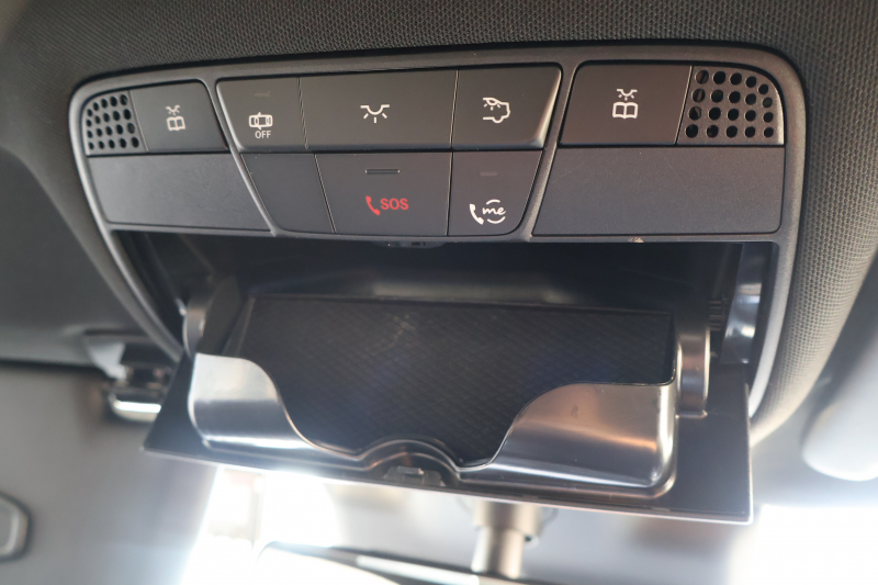 メルセデスベンツ GLCクーペ GLC220d 4MATIC ｸｰﾍﾟ AMGﾗｲﾝ　後期型 ﾚｻﾞｰｴｸｽｸﾙｰｼﾌﾞPKG ﾚｰﾀﾞｰｾｰﾌﾃｨPKG ｴｱﾊﾞﾗﾝｽPKG 1ｵｰﾅｰ ｶﾞﾗｽSR 黒革 ｼｰﾄﾋｰﾀ ﾍﾞﾝﾁﾚｰﾀ 純正10.25ｲﾝﾁﾅﾋﾞ地ﾃﾞｼﾞ ｺｯｸﾋﾟｯﾄDisp 360°ｶﾒﾗ Burmester 電動Rｹﾞｰﾄ HUD ﾘｱAAC AMG19ｲﾝﾁAW　2年保証