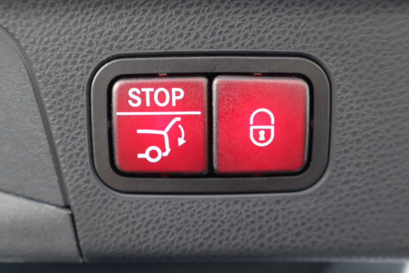 メルセデスベンツ GLCクーペ GLC220d 4MATIC ｸｰﾍﾟ AMGﾗｲﾝ　後期型 ﾚｻﾞｰｴｸｽｸﾙｰｼﾌﾞPKG ﾚｰﾀﾞｰｾｰﾌﾃｨPKG ｴｱﾊﾞﾗﾝｽPKG 1ｵｰﾅｰ ｶﾞﾗｽSR 黒革 ｼｰﾄﾋｰﾀ ﾍﾞﾝﾁﾚｰﾀ 純正10.25ｲﾝﾁﾅﾋﾞ地ﾃﾞｼﾞ ｺｯｸﾋﾟｯﾄDisp 360°ｶﾒﾗ Burmester 電動Rｹﾞｰﾄ HUD ﾘｱAAC AMG19ｲﾝﾁAW　2年保証