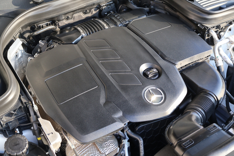 メルセデスベンツ GLCクーペ GLC220d 4MATIC ｸｰﾍﾟ AMGﾗｲﾝ　後期型 ﾚｻﾞｰｴｸｽｸﾙｰｼﾌﾞPKG ﾚｰﾀﾞｰｾｰﾌﾃｨPKG ｴｱﾊﾞﾗﾝｽPKG 1ｵｰﾅｰ ｶﾞﾗｽSR 黒革 ｼｰﾄﾋｰﾀ ﾍﾞﾝﾁﾚｰﾀ 純正10.25ｲﾝﾁﾅﾋﾞ地ﾃﾞｼﾞ ｺｯｸﾋﾟｯﾄDisp 360°ｶﾒﾗ Burmester 電動Rｹﾞｰﾄ HUD ﾘｱAAC AMG19ｲﾝﾁAW　2年保証