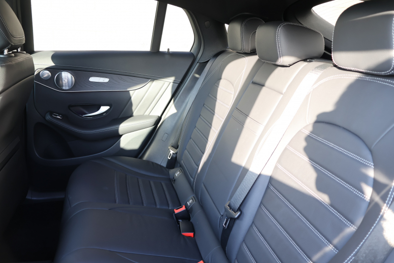 メルセデスベンツ GLCクーペ GLC220d 4MATIC ｸｰﾍﾟ AMGﾗｲﾝ　後期型 ﾚｻﾞｰｴｸｽｸﾙｰｼﾌﾞPKG ﾚｰﾀﾞｰｾｰﾌﾃｨPKG ｴｱﾊﾞﾗﾝｽPKG 1ｵｰﾅｰ ｶﾞﾗｽSR 黒革 ｼｰﾄﾋｰﾀ ﾍﾞﾝﾁﾚｰﾀ 純正10.25ｲﾝﾁﾅﾋﾞ地ﾃﾞｼﾞ ｺｯｸﾋﾟｯﾄDisp 360°ｶﾒﾗ Burmester 電動Rｹﾞｰﾄ HUD ﾘｱAAC AMG19ｲﾝﾁAW　2年保証