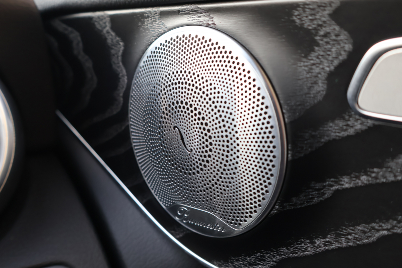 メルセデスベンツ GLCクーペ GLC220d 4MATIC ｸｰﾍﾟ AMGﾗｲﾝ　後期型 ﾚｻﾞｰｴｸｽｸﾙｰｼﾌﾞPKG ﾚｰﾀﾞｰｾｰﾌﾃｨPKG ｴｱﾊﾞﾗﾝｽPKG 1ｵｰﾅｰ ｶﾞﾗｽSR 黒革 ｼｰﾄﾋｰﾀ ﾍﾞﾝﾁﾚｰﾀ 純正10.25ｲﾝﾁﾅﾋﾞ地ﾃﾞｼﾞ ｺｯｸﾋﾟｯﾄDisp 360°ｶﾒﾗ Burmester 電動Rｹﾞｰﾄ HUD ﾘｱAAC AMG19ｲﾝﾁAW　2年保証