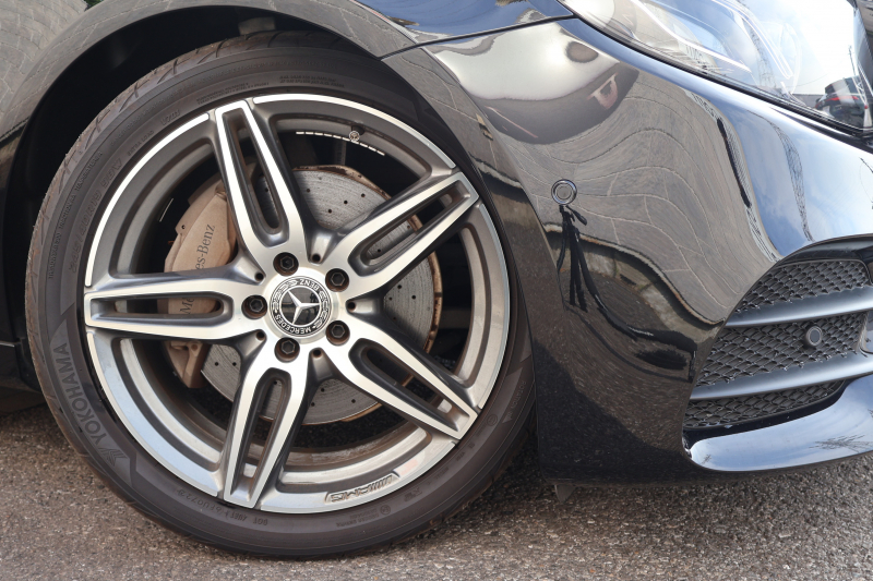 メルセデスベンツ Eクラス E250 ｽﾃｰｼｮﾝﾜｺﾞﾝ ｱﾊﾞﾝｷﾞｬﾙﾄﾞ ｽﾎﾟｰﾂ(本革仕様)　AMGｽﾀｲﾘﾝｸﾞPKG ﾚｰﾀﾞｰｾｰﾌﾃｨPKG ｴｱﾊﾞﾗﾝｽPKG ｷｰﾚｽGO 黒ﾅｯﾊﾟ革 ｼｰﾄﾋｰﾀｰ 純正ﾅﾋﾞ地ﾃﾞｼﾞ 360°ｶﾒﾗ Burmester Applecarplay 電動Rｹﾞｰﾄ HUD PTS AMG19ｲﾝﾁAW　2年保証