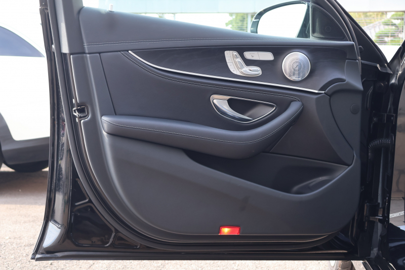 メルセデスベンツ Eクラス E250 ｽﾃｰｼｮﾝﾜｺﾞﾝ ｱﾊﾞﾝｷﾞｬﾙﾄﾞ ｽﾎﾟｰﾂ(本革仕様)　AMGｽﾀｲﾘﾝｸﾞPKG ﾚｰﾀﾞｰｾｰﾌﾃｨPKG ｴｱﾊﾞﾗﾝｽPKG ｷｰﾚｽGO 黒ﾅｯﾊﾟ革 ｼｰﾄﾋｰﾀｰ 純正ﾅﾋﾞ地ﾃﾞｼﾞ 360°ｶﾒﾗ Burmester Applecarplay 電動Rｹﾞｰﾄ HUD PTS AMG19ｲﾝﾁAW　2年保証