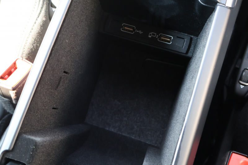 AMG Gクラス G63　右ﾊﾝﾄﾞﾙ designoｴｸｽｸﾙｰｼﾌﾞｲﾝﾃﾘｱPKG ﾃﾞｨｽﾄﾛﾆｯｸ&BSM 7AT SR designo黒革ｼｰﾄ ｼｰﾄﾋｰﾀｰ ﾍﾞﾝﾁﾚｰﾀｰ 純正8ｲﾝﾁﾜｲﾄﾞﾅﾋﾞ地ﾃﾞｼﾞ harman/kardonｻﾗｳﾝﾄﾞ Bﾓﾆﾀｰ AppleCarPlay PTS ｷｾﾉﾝﾗｲﾄ ﾜｲﾄﾞｽﾍﾟｰｻｰ AMG20ｲﾝﾁAW　2年保証