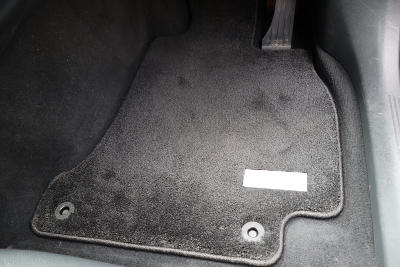 メルセデスベンツ Eクラス E200 AVG　ﾚｻﾞｰPKG ﾚｰﾀﾞｰｾｰﾌﾃｨPKG ｴｱﾊﾞﾗﾝｽPKG 黒革 全席ｼｰﾄﾋｰﾀｰ 純正12.3ｲﾝﾁﾅﾋﾞ地ﾃﾞｼﾞ 360°ｶﾒﾗ Burmesterｻﾗｳﾝﾄﾞ Applecarplay Android Auto 電動Rｹﾞｰﾄ PTS LEDﾍｯﾄﾞ ｱﾅﾛｸﾞ時計 純正17AW　2年保証