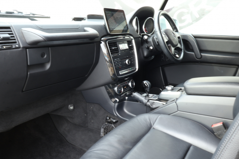 メルセデスベンツ Gクラス G350d　後期型 ﾗｸﾞｼﾞｭｱﾘｰPKG ｴｸｽﾃﾘｱｽﾃﾝﾚｽPKG ｸﾛｰﾑPKG ﾃﾞｨｽﾄﾛﾆｯｸ&BSM 7AT SR 黒革ｼｰﾄ ﾒﾓﾘｰ付Pｼｰﾄ 全席ﾋｰﾀｰ 純正8ｲﾝﾁﾜｲﾄﾞﾅﾋﾞ地ﾃﾞｼﾞ Bｶﾒﾗ harman/kardon LOGIC7ｻﾗｳﾝﾄﾞ appleCarplay AndroidAuto PTS ｷｾﾉﾝ 純正18ｲﾝﾁAW　2年保証
