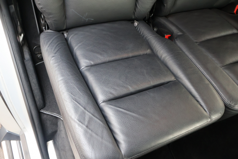 メルセデスベンツ Gクラス G350d　後期型 ﾗｸﾞｼﾞｭｱﾘｰPKG ｴｸｽﾃﾘｱｽﾃﾝﾚｽPKG ｸﾛｰﾑPKG ﾃﾞｨｽﾄﾛﾆｯｸ&BSM 7AT SR 黒革ｼｰﾄ ﾒﾓﾘｰ付Pｼｰﾄ 全席ﾋｰﾀｰ 純正8ｲﾝﾁﾜｲﾄﾞﾅﾋﾞ地ﾃﾞｼﾞ Bｶﾒﾗ harman/kardon LOGIC7ｻﾗｳﾝﾄﾞ appleCarplay AndroidAuto PTS ｷｾﾉﾝ 純正18ｲﾝﾁAW　2年保証