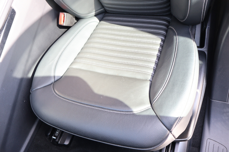 メルセデスベンツ GLS GLS350d 4MATIC ｽﾎﾟｰﾂ　ﾚｰﾀﾞｰｾｰﾌﾃｨPKG AMGｽﾀｲﾘﾝｸﾞPKG 1ｵｰﾅｰ ﾊﾟﾉﾗﾐｯｸSR 黒革ｼｰﾄ 全席ｼｰﾄﾋｰﾀｰ 純正8ｲﾝﾁﾅﾋﾞ地ﾃﾞｼﾞ ﾘｱﾓﾆﾀｰ 360度ｶﾒﾗ harman/kardonｻﾗｳﾝﾄﾞ AppleCarPlay 電動Rｹﾞｰﾄ LEDﾍｯﾄﾞﾗｲﾄ AMG21ｲﾝﾁAW　2年保証