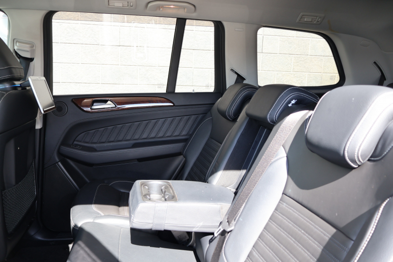 メルセデスベンツ GLS GLS350d 4MATIC ｽﾎﾟｰﾂ　ﾚｰﾀﾞｰｾｰﾌﾃｨPKG AMGｽﾀｲﾘﾝｸﾞPKG 1ｵｰﾅｰ ﾊﾟﾉﾗﾐｯｸSR 黒革ｼｰﾄ 全席ｼｰﾄﾋｰﾀｰ 純正8ｲﾝﾁﾅﾋﾞ地ﾃﾞｼﾞ ﾘｱﾓﾆﾀｰ 360度ｶﾒﾗ harman/kardonｻﾗｳﾝﾄﾞ AppleCarPlay 電動Rｹﾞｰﾄ LEDﾍｯﾄﾞﾗｲﾄ AMG21ｲﾝﾁAW　2年保証