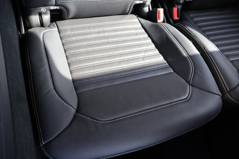 メルセデスベンツ GLS GLS350d 4MATIC ｽﾎﾟｰﾂ　ﾚｰﾀﾞｰｾｰﾌﾃｨPKG AMGｽﾀｲﾘﾝｸﾞPKG 1ｵｰﾅｰ ﾊﾟﾉﾗﾐｯｸSR 黒革ｼｰﾄ 全席ｼｰﾄﾋｰﾀｰ 純正8ｲﾝﾁﾅﾋﾞ地ﾃﾞｼﾞ ﾘｱﾓﾆﾀｰ 360度ｶﾒﾗ harman/kardonｻﾗｳﾝﾄﾞ AppleCarPlay 電動Rｹﾞｰﾄ LEDﾍｯﾄﾞﾗｲﾄ AMG21ｲﾝﾁAW　2年保証