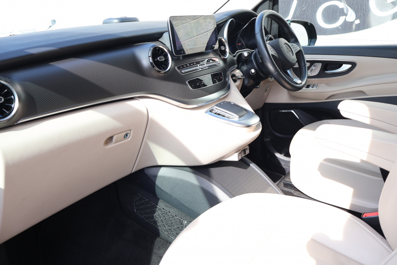 メルセデスベンツ Vクラス V220d ｱﾊﾞﾝｷﾞｬﾙﾄﾞ ｴｸｽﾄﾗﾛﾝｸﾞ(受注生産ﾓﾃﾞﾙ)　後期型 AMGﾗｲﾝ ﾚｰﾀﾞｰｾｰﾌﾃｨPKG ｴｸｽｸﾙｰｼﾌﾞｼｰﾄPKG 1ｵｰﾅｰ ﾍﾞｰｼﾞｭ革ｼｰﾄ 2列目ｴｸｽｸﾙｰｼﾌﾞｼｰﾄ ｼｰﾄﾋｰﾀ&ﾍﾞﾝﾁﾚｰﾀ MBUX 純正10.25ｲﾝﾁﾅﾋﾞ地ﾃﾞｼﾞ Burmester AMG19ｲﾝﾁAW　2年保証