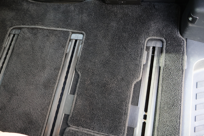 メルセデスベンツ Vクラス V220d ｱﾊﾞﾝｷﾞｬﾙﾄﾞ ｴｸｽﾄﾗﾛﾝｸﾞ(受注生産ﾓﾃﾞﾙ)　後期型 AMGﾗｲﾝ ﾚｰﾀﾞｰｾｰﾌﾃｨPKG ｴｸｽｸﾙｰｼﾌﾞｼｰﾄPKG 1ｵｰﾅｰ ﾍﾞｰｼﾞｭ革ｼｰﾄ 2列目ｴｸｽｸﾙｰｼﾌﾞｼｰﾄ ｼｰﾄﾋｰﾀ&ﾍﾞﾝﾁﾚｰﾀ MBUX 純正10.25ｲﾝﾁﾅﾋﾞ地ﾃﾞｼﾞ Burmester AMG19ｲﾝﾁAW　2年保証