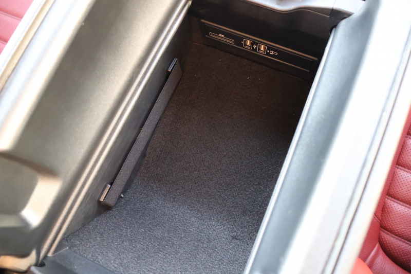 AMG Cクラス C43 4MATIC ｶﾌﾞﾘｵﾚ　後期型 ﾀﾞｰｸﾚｯﾄﾞ幌 AMGｽﾀｲﾘﾝｸﾞPKG ﾚｰﾀﾞｰｾｰﾌﾃｨPKG ｴｱﾊﾞﾗﾝｽPKG ｸﾗﾝﾍﾞﾘｰ赤革 ｼｰﾄﾋｰﾀ 純正10.25ｲﾝﾁﾅﾋﾞ地ﾃﾞｼﾞ ｺｯｸﾋﾟｯﾄDisp AppleCarPlay Burmesterｻﾗｳﾝﾄﾞ Bﾓﾆﾀｰ ﾏﾙﾁﾋﾞｰﾑLED 純正ﾄﾞﾗﾚｺ AMG19ｲﾝﾁAW　2年保証