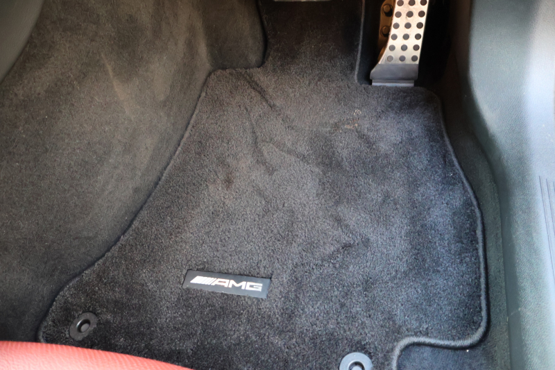 AMG Cクラス C43 4MATIC ｶﾌﾞﾘｵﾚ　後期型 ﾀﾞｰｸﾚｯﾄﾞ幌 AMGｽﾀｲﾘﾝｸﾞPKG ﾚｰﾀﾞｰｾｰﾌﾃｨPKG ｴｱﾊﾞﾗﾝｽPKG ｸﾗﾝﾍﾞﾘｰ赤革 ｼｰﾄﾋｰﾀ 純正10.25ｲﾝﾁﾅﾋﾞ地ﾃﾞｼﾞ ｺｯｸﾋﾟｯﾄDisp AppleCarPlay Burmesterｻﾗｳﾝﾄﾞ Bﾓﾆﾀｰ ﾏﾙﾁﾋﾞｰﾑLED 純正ﾄﾞﾗﾚｺ AMG19ｲﾝﾁAW　2年保証