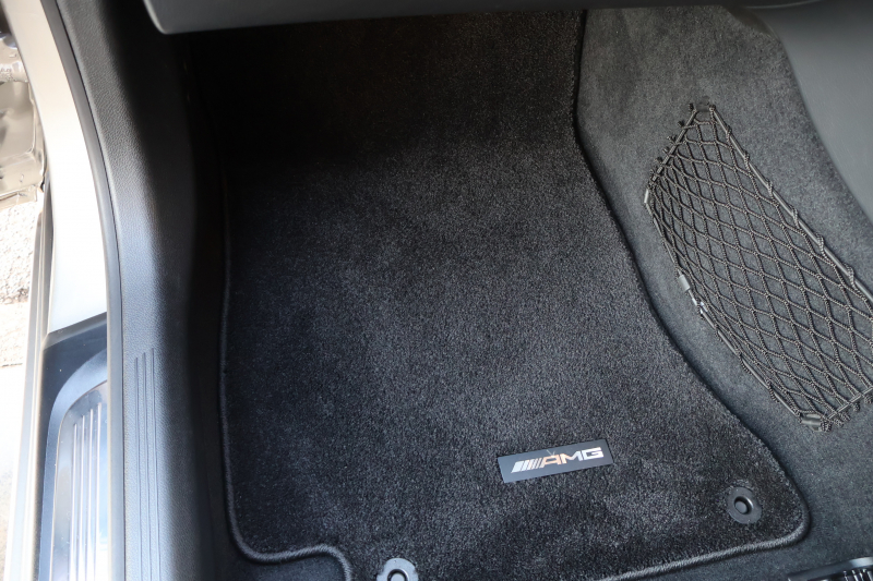 AMG Cクラス C43 4MATIC ｶﾌﾞﾘｵﾚ　後期型 ﾀﾞｰｸﾚｯﾄﾞ幌 AMGｽﾀｲﾘﾝｸﾞPKG ﾚｰﾀﾞｰｾｰﾌﾃｨPKG ｴｱﾊﾞﾗﾝｽPKG ｸﾗﾝﾍﾞﾘｰ赤革 ｼｰﾄﾋｰﾀ 純正10.25ｲﾝﾁﾅﾋﾞ地ﾃﾞｼﾞ ｺｯｸﾋﾟｯﾄDisp AppleCarPlay Burmesterｻﾗｳﾝﾄﾞ Bﾓﾆﾀｰ ﾏﾙﾁﾋﾞｰﾑLED 純正ﾄﾞﾗﾚｺ AMG19ｲﾝﾁAW　2年保証