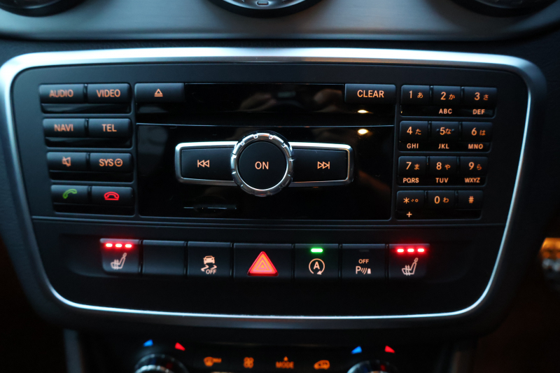 AMG GLA GLA45 4MATIC　AMGﾚｻﾞｰｴｸｽｸﾙｰｼﾌﾞPKG ﾚｰﾀﾞｰｾｰﾌﾃｨPKG AMGｽﾀｲﾘﾝｸﾞPKG ﾊﾟﾉﾗﾏSR 黒革ｼｰﾄ ﾒﾓﾘｰ機能付ﾊﾟﾜｰｼｰﾄ ｼｰﾄﾋｰﾀｰ 純正ﾅﾋﾞ地ﾃﾞｼﾞ Bﾓﾆﾀｰ 電動Rｹﾞｰﾄ ｷｰﾚｽGO ｷｾﾉﾝﾍｯﾄﾞ PTS AMG19ｲﾝﾁAW　2年保証