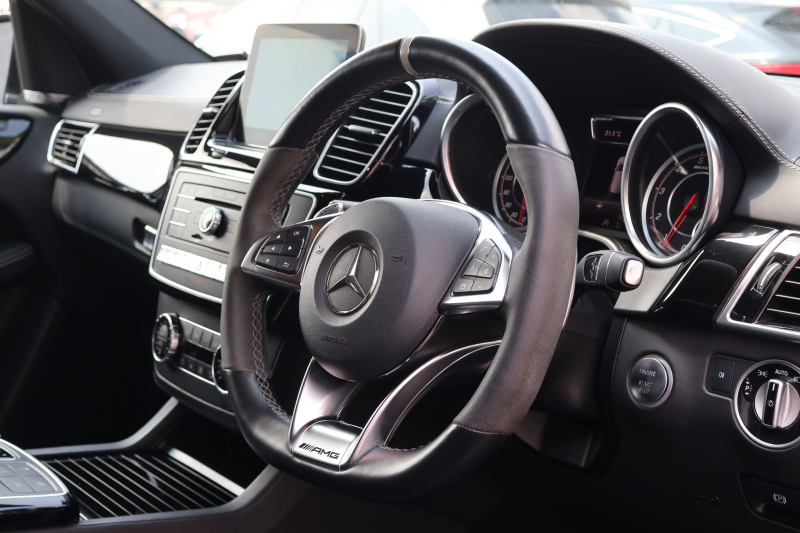 AMG GLE GLE63S 4MATIC　ﾚｰﾀﾞｰｾｰﾌﾃｨPKG 63S専用AMGｽﾀｲﾘﾝｸﾞPKG AMGﾊﾟﾌｫｰﾏﾝｽｽﾃｱﾘﾝｸﾞ ﾊﾟﾉﾗﾐｯｸSR 黒ﾅｯﾊﾟ革ｼｰﾄ ｼｰﾄﾋｰﾀｰ  ﾍﾞﾝﾁﾚｰﾀｰ 純正8ｲﾝﾁﾅﾋﾞ地ﾃﾞｼﾞ 360度ｶﾒﾗｼｽﾃﾑ harman/kardon AppleCarPlay 電動Rｹﾞｰﾄ LEDﾍｯﾄﾞﾗｲﾄ AMG21ｲﾝﾁAW　2年保証