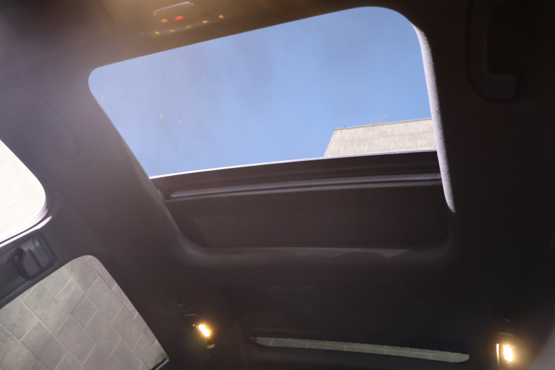 メルセデスベンツ GLC GLC220d 4MATIC AMGﾗｲﾝ　後期型 ﾚｻﾞｰｴｸｽｸﾙｰｼﾌﾞPKG ﾚｰﾀﾞｰｾｰﾌﾃｨPKG ｴｱﾊﾞﾗﾝｽPKG ﾊﾟﾉﾗﾏSR 黒革ｼｰﾄ ｼｰﾄﾋｰﾀ ﾍﾞﾝﾁﾚｰﾀ MBUX 純正10.25ｲﾝﾁﾅﾋﾞ地ﾃﾞｼﾞ ｺｯｸﾋﾟｯﾄDisp 360°ｶﾒﾗ Burmester PTS 電動Rｹﾞｰﾄ HUD ﾘｱAAC AMG20ｲﾝﾁAW　2年保証