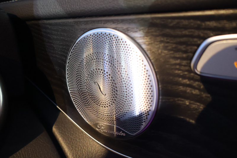 メルセデスベンツ GLC GLC220d 4MATIC AMGﾗｲﾝ　後期型 ﾚｻﾞｰｴｸｽｸﾙｰｼﾌﾞPKG ﾚｰﾀﾞｰｾｰﾌﾃｨPKG ｴｱﾊﾞﾗﾝｽPKG ﾊﾟﾉﾗﾏSR 黒革ｼｰﾄ ｼｰﾄﾋｰﾀ ﾍﾞﾝﾁﾚｰﾀ MBUX 純正10.25ｲﾝﾁﾅﾋﾞ地ﾃﾞｼﾞ ｺｯｸﾋﾟｯﾄDisp 360°ｶﾒﾗ Burmester PTS 電動Rｹﾞｰﾄ HUD ﾘｱAAC AMG20ｲﾝﾁAW　2年保証