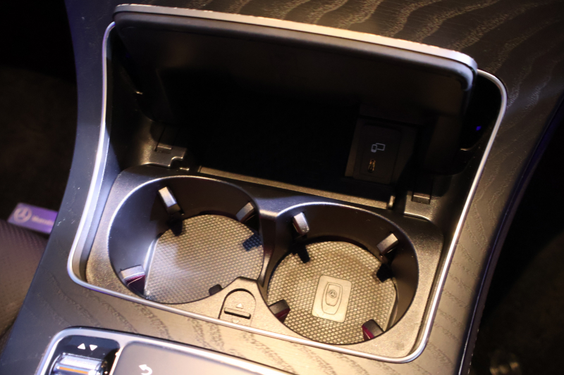 メルセデスベンツ GLC GLC220d 4MATIC AMGﾗｲﾝ　後期型 ﾚｻﾞｰｴｸｽｸﾙｰｼﾌﾞPKG ﾚｰﾀﾞｰｾｰﾌﾃｨPKG ｴｱﾊﾞﾗﾝｽPKG ﾊﾟﾉﾗﾏSR 黒革ｼｰﾄ ｼｰﾄﾋｰﾀ ﾍﾞﾝﾁﾚｰﾀ MBUX 純正10.25ｲﾝﾁﾅﾋﾞ地ﾃﾞｼﾞ ｺｯｸﾋﾟｯﾄDisp 360°ｶﾒﾗ Burmester PTS 電動Rｹﾞｰﾄ HUD ﾘｱAAC AMG20ｲﾝﾁAW　2年保証