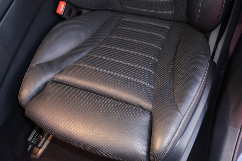 AMG GLC GLC43 4MATIC　後期型 ﾚｻﾞｰｴｸｽｸﾙｰｼﾌﾞPKG ﾚｰﾀﾞｰｾｰﾌﾃｨPKG ｴｱﾊﾞﾗﾝｽPKG ﾊﾟﾉﾗﾏSR 黒革ｼｰﾄ ｼｰﾄﾋｰﾀ ﾍﾞﾝﾁﾚｰﾀ MBUX 純正10.25ｲﾝﾁﾅﾋﾞ地ﾃﾞｼﾞ ｺｯｸﾋﾟｯﾄDisp 360°ｶﾒﾗ Burmester PTS 電動Rｹﾞｰﾄ HUD AMG20ｲﾝﾁAW　2年保証