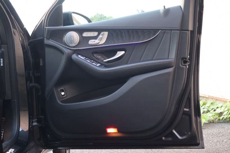 AMG GLC GLC43 4MATIC　後期型 ﾚｻﾞｰｴｸｽｸﾙｰｼﾌﾞPKG ﾚｰﾀﾞｰｾｰﾌﾃｨPKG ｴｱﾊﾞﾗﾝｽPKG ﾊﾟﾉﾗﾏSR 黒革ｼｰﾄ ｼｰﾄﾋｰﾀ ﾍﾞﾝﾁﾚｰﾀ MBUX 純正10.25ｲﾝﾁﾅﾋﾞ地ﾃﾞｼﾞ ｺｯｸﾋﾟｯﾄDisp 360°ｶﾒﾗ Burmester PTS 電動Rｹﾞｰﾄ HUD AMG20ｲﾝﾁAW　2年保証