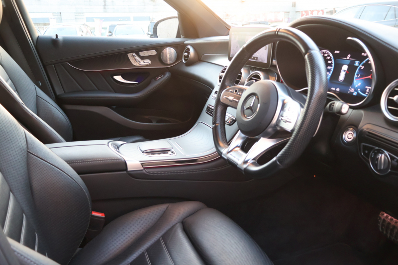 AMG GLC GLC43 4MATIC　後期型 ﾚｻﾞｰｴｸｽｸﾙｰｼﾌﾞPKG ﾚｰﾀﾞｰｾｰﾌﾃｨPKG ｴｱﾊﾞﾗﾝｽPKG ﾊﾟﾉﾗﾏSR 黒革ｼｰﾄ ｼｰﾄﾋｰﾀ ﾍﾞﾝﾁﾚｰﾀ MBUX 純正10.25ｲﾝﾁﾅﾋﾞ地ﾃﾞｼﾞ ｺｯｸﾋﾟｯﾄDisp 360°ｶﾒﾗ Burmester PTS 電動Rｹﾞｰﾄ HUD AMG20ｲﾝﾁAW　2年保証