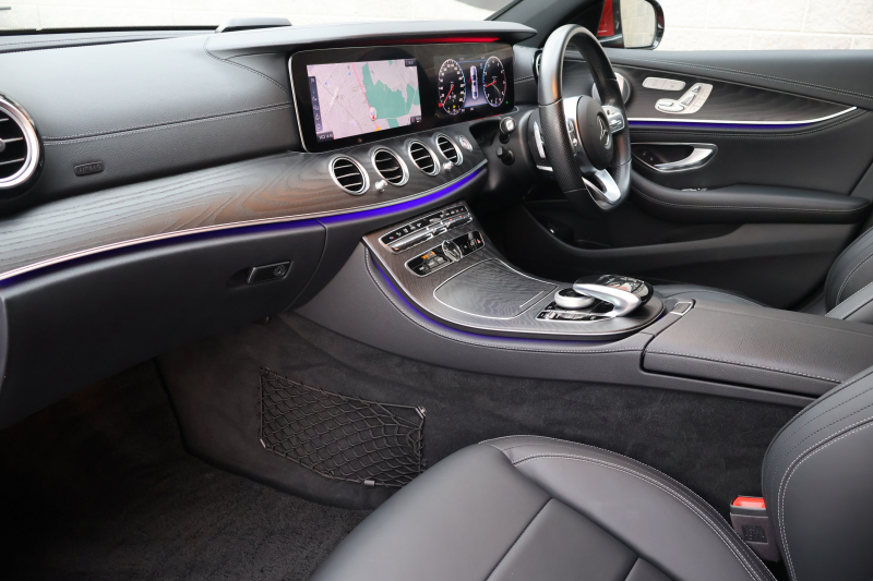 メルセデスベンツ Eクラス E300 AVG ｽﾎﾟｰﾂ　中期型 ｴｸｽｸﾙｰｼﾌﾞPKG ﾚｰﾀﾞｰｾｰﾌﾃｨPKG ｴｱﾊﾞﾗﾝｽPKG ﾊﾟﾉﾗﾏSR 黒ﾅｯﾊﾟ革 ｼｰﾄﾋｰﾀｰ 純正ﾅﾋﾞ地ﾃﾞｼﾞ NEWｽﾃｱﾘﾝｸﾞ 360°ｶﾒﾗ Burmesterｻﾗｳﾝﾄﾞ Applecarplay Android Auto 電動Rｹﾞｰﾄ HUD PTS AMG19AW　2年保証