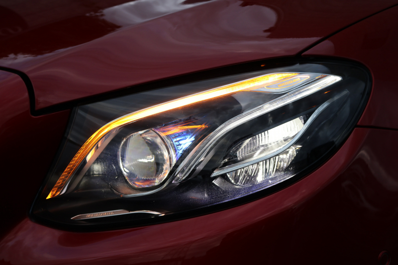 メルセデスベンツ Eクラス E300 AVG ｽﾎﾟｰﾂ　中期型 ｴｸｽｸﾙｰｼﾌﾞPKG ﾚｰﾀﾞｰｾｰﾌﾃｨPKG ｴｱﾊﾞﾗﾝｽPKG ﾊﾟﾉﾗﾏSR 黒ﾅｯﾊﾟ革 ｼｰﾄﾋｰﾀｰ 純正ﾅﾋﾞ地ﾃﾞｼﾞ NEWｽﾃｱﾘﾝｸﾞ 360°ｶﾒﾗ Burmesterｻﾗｳﾝﾄﾞ Applecarplay Android Auto 電動Rｹﾞｰﾄ HUD PTS AMG19AW　2年保証