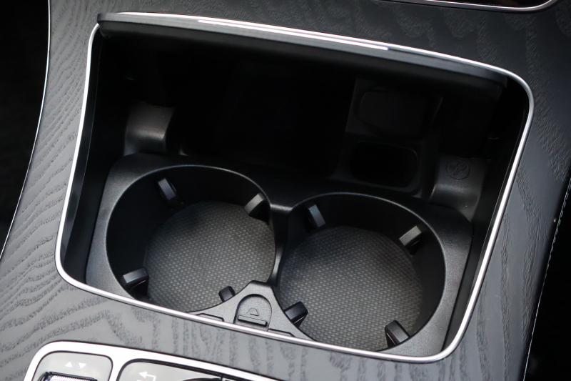 メルセデスベンツ Eクラス E300 AVG ｽﾎﾟｰﾂ　中期型 ｴｸｽｸﾙｰｼﾌﾞPKG ﾚｰﾀﾞｰｾｰﾌﾃｨPKG ｴｱﾊﾞﾗﾝｽPKG ﾊﾟﾉﾗﾏSR 黒ﾅｯﾊﾟ革 ｼｰﾄﾋｰﾀｰ 純正ﾅﾋﾞ地ﾃﾞｼﾞ NEWｽﾃｱﾘﾝｸﾞ 360°ｶﾒﾗ Burmesterｻﾗｳﾝﾄﾞ Applecarplay Android Auto 電動Rｹﾞｰﾄ HUD PTS AMG19AW　2年保証