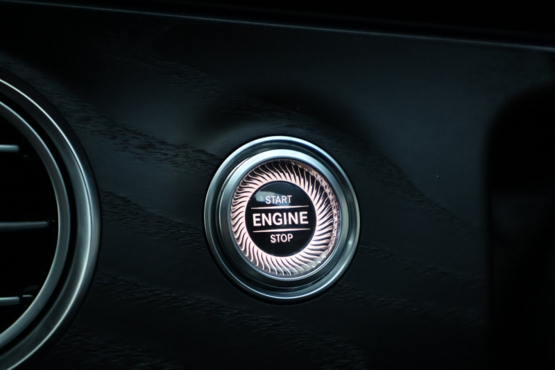 メルセデスベンツ Eクラス E300 AVG ｽﾎﾟｰﾂ　中期型 ｴｸｽｸﾙｰｼﾌﾞPKG ﾚｰﾀﾞｰｾｰﾌﾃｨPKG ｴｱﾊﾞﾗﾝｽPKG ﾊﾟﾉﾗﾏSR 黒ﾅｯﾊﾟ革 ｼｰﾄﾋｰﾀｰ 純正ﾅﾋﾞ地ﾃﾞｼﾞ NEWｽﾃｱﾘﾝｸﾞ 360°ｶﾒﾗ Burmesterｻﾗｳﾝﾄﾞ Applecarplay Android Auto 電動Rｹﾞｰﾄ HUD PTS AMG19AW　2年保証