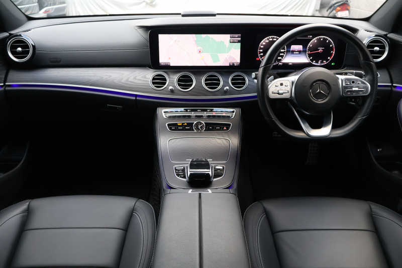 メルセデスベンツ Eクラス E300 AVG ｽﾎﾟｰﾂ　中期型 ｴｸｽｸﾙｰｼﾌﾞPKG ﾚｰﾀﾞｰｾｰﾌﾃｨPKG ｴｱﾊﾞﾗﾝｽPKG ﾊﾟﾉﾗﾏSR 黒ﾅｯﾊﾟ革 ｼｰﾄﾋｰﾀｰ 純正ﾅﾋﾞ地ﾃﾞｼﾞ NEWｽﾃｱﾘﾝｸﾞ 360°ｶﾒﾗ Burmesterｻﾗｳﾝﾄﾞ Applecarplay Android Auto 電動Rｹﾞｰﾄ HUD PTS AMG19AW　2年保証