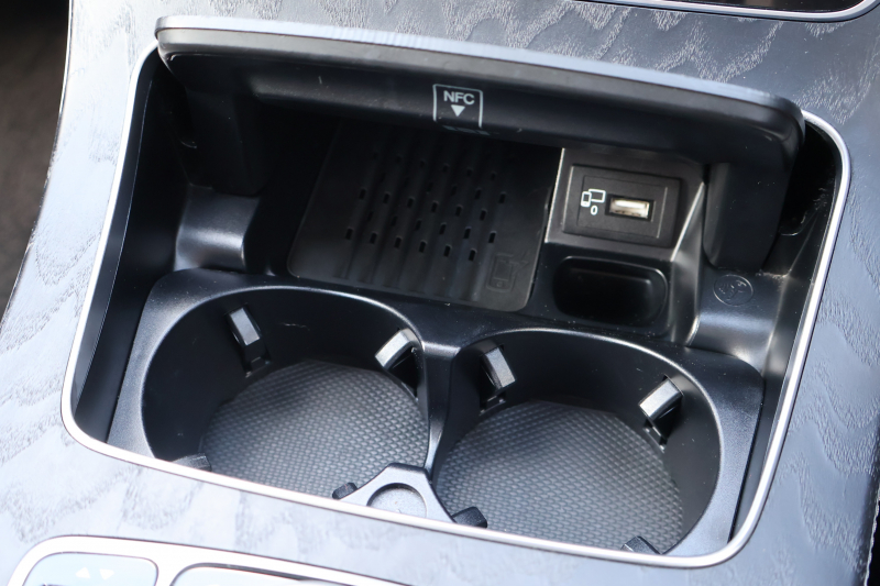 メルセデスベンツ Eクラス E220d 4MATIC ｵｰﾙﾃﾚｲﾝ ﾛｰﾚｳｽｴﾃﾞｨｼｮﾝ　特別仕様車  ﾚｰﾀﾞｰｾｰﾌﾃｨPKG ｴｱﾊﾞﾗﾝｽPKG ﾊﾟﾉﾗﾏSR ｷｰﾚｽGO 茶/黒ﾅｯﾊﾟ革 ｼｰﾄﾋｰﾀｰ ﾍﾞﾝﾁﾚｰﾀｰ ｽﾃｱﾘﾝｸﾞﾋｰﾀｰ 純正ﾅﾋﾞ地ﾃﾞｼﾞ 360°ｶﾒﾗ Burmester Applecarplay 電動Rｹﾞｰﾄ HUD 専用19ｲﾝﾁAW　2年保証