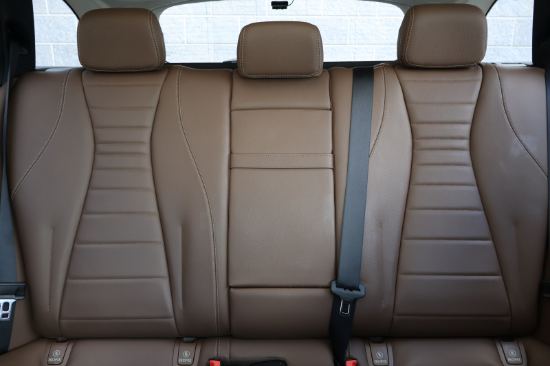 メルセデスベンツ Eクラス E220d 4MATIC ｵｰﾙﾃﾚｲﾝ ﾛｰﾚｳｽｴﾃﾞｨｼｮﾝ　特別仕様車  ﾚｰﾀﾞｰｾｰﾌﾃｨPKG ｴｱﾊﾞﾗﾝｽPKG ﾊﾟﾉﾗﾏSR ｷｰﾚｽGO 茶/黒ﾅｯﾊﾟ革 ｼｰﾄﾋｰﾀｰ ﾍﾞﾝﾁﾚｰﾀｰ ｽﾃｱﾘﾝｸﾞﾋｰﾀｰ 純正ﾅﾋﾞ地ﾃﾞｼﾞ 360°ｶﾒﾗ Burmester Applecarplay 電動Rｹﾞｰﾄ HUD 専用19ｲﾝﾁAW　2年保証