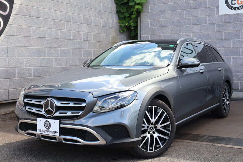 メルセデスベンツ Eクラス E220d 4MATIC ｵｰﾙﾃﾚｲﾝ ﾛｰﾚｳｽｴﾃﾞｨｼｮﾝ　特別仕様車  ﾚｰﾀﾞｰｾｰﾌﾃｨPKG ｴｱﾊﾞﾗﾝｽPKG ﾊﾟﾉﾗﾏSR ｷｰﾚｽGO 茶/黒ﾅｯﾊﾟ革 ｼｰﾄﾋｰﾀｰ ﾍﾞﾝﾁﾚｰﾀｰ ｽﾃｱﾘﾝｸﾞﾋｰﾀｰ 純正ﾅﾋﾞ地ﾃﾞｼﾞ 360°ｶﾒﾗ Burmester Applecarplay 電動Rｹﾞｰﾄ HUD 専用19ｲﾝﾁAW　2年保証