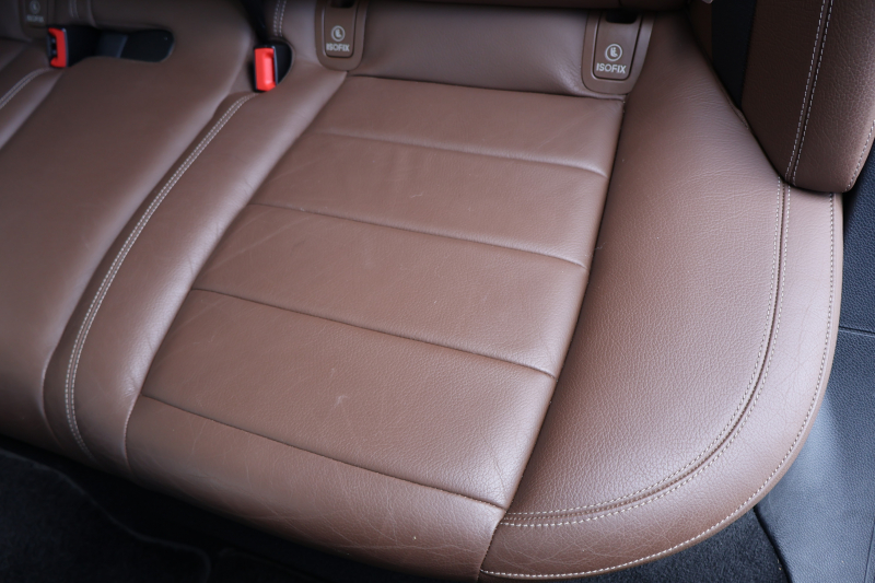 メルセデスベンツ Eクラス E220d 4MATIC ｵｰﾙﾃﾚｲﾝ ﾛｰﾚｳｽｴﾃﾞｨｼｮﾝ　特別仕様車  ﾚｰﾀﾞｰｾｰﾌﾃｨPKG ｴｱﾊﾞﾗﾝｽPKG ﾊﾟﾉﾗﾏSR ｷｰﾚｽGO 茶/黒ﾅｯﾊﾟ革 ｼｰﾄﾋｰﾀｰ ﾍﾞﾝﾁﾚｰﾀｰ ｽﾃｱﾘﾝｸﾞﾋｰﾀｰ 純正ﾅﾋﾞ地ﾃﾞｼﾞ 360°ｶﾒﾗ Burmester Applecarplay 電動Rｹﾞｰﾄ HUD 専用19ｲﾝﾁAW　2年保証