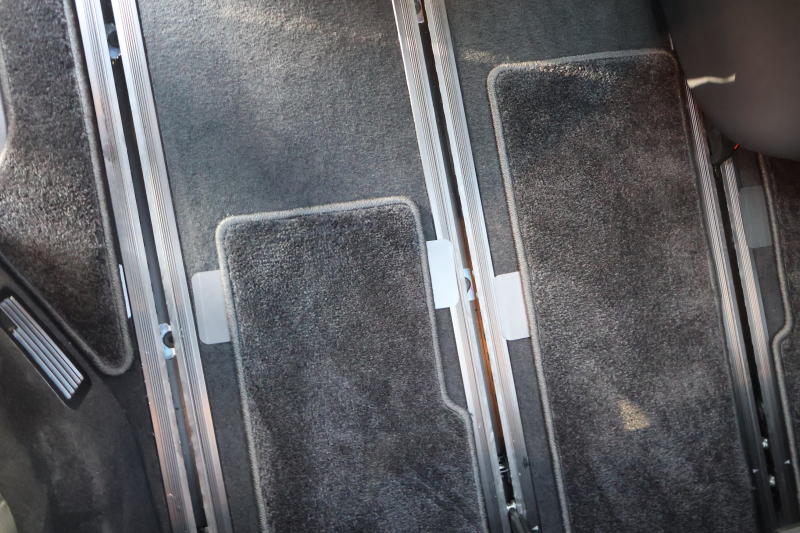 メルセデスベンツ Vクラス V220d ｴｸｽｸﾙｰｼﾌﾞ ﾛﾝｸﾞ ﾌﾟﾗﾁﾅｽｲｰﾄ　後期型 ﾚｰﾀﾞｰｾｰﾌﾃｨPKG AMGﾗｲﾝ ﾊﾟﾉﾗﾏSR 黒革 ｼｰﾄﾋｰﾀ ﾍﾞﾝﾁﾚｰﾀ 2列目ｴｸｽｸﾙｰｼﾌﾞｼｰﾄ MBUX 純正10.25ｲﾝﾁﾅﾋﾞ地ﾃﾞｼﾞ 360度ｶﾒﾗ 冷蔵庫付ｾﾝﾀｰｺﾝｿｰﾙ ﾃﾞｼﾞﾀﾙﾐﾗｰ AMG19ｲﾝﾁAW　2年保証