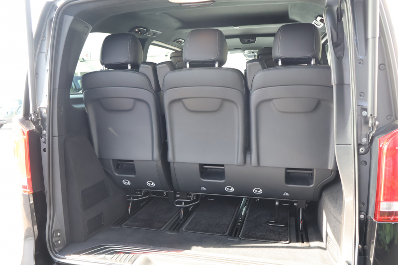 メルセデスベンツ Vクラス V220d ｴｸｽｸﾙｰｼﾌﾞ ﾛﾝｸﾞ ﾌﾟﾗﾁﾅｽｲｰﾄ　後期型 ﾚｰﾀﾞｰｾｰﾌﾃｨPKG AMGﾗｲﾝ ﾊﾟﾉﾗﾏSR 黒革 ｼｰﾄﾋｰﾀ ﾍﾞﾝﾁﾚｰﾀ 2列目ｴｸｽｸﾙｰｼﾌﾞｼｰﾄ MBUX 純正10.25ｲﾝﾁﾅﾋﾞ地ﾃﾞｼﾞ 360度ｶﾒﾗ 冷蔵庫付ｾﾝﾀｰｺﾝｿｰﾙ ﾃﾞｼﾞﾀﾙﾐﾗｰ AMG19ｲﾝﾁAW　2年保証