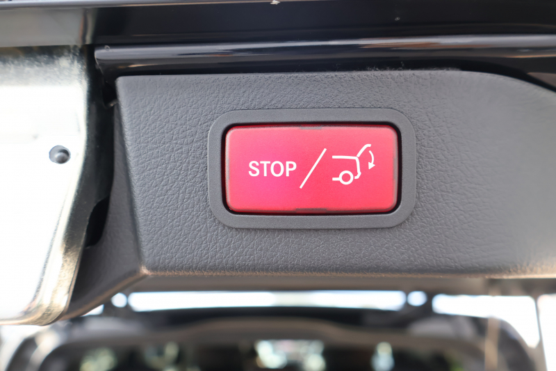 メルセデスベンツ Vクラス V220d ｴｸｽｸﾙｰｼﾌﾞ ﾛﾝｸﾞ ﾌﾟﾗﾁﾅｽｲｰﾄ　後期型 ﾚｰﾀﾞｰｾｰﾌﾃｨPKG AMGﾗｲﾝ ﾊﾟﾉﾗﾏSR 黒革 ｼｰﾄﾋｰﾀ ﾍﾞﾝﾁﾚｰﾀ 2列目ｴｸｽｸﾙｰｼﾌﾞｼｰﾄ MBUX 純正10.25ｲﾝﾁﾅﾋﾞ地ﾃﾞｼﾞ 360度ｶﾒﾗ 冷蔵庫付ｾﾝﾀｰｺﾝｿｰﾙ ﾃﾞｼﾞﾀﾙﾐﾗｰ AMG19ｲﾝﾁAW　2年保証