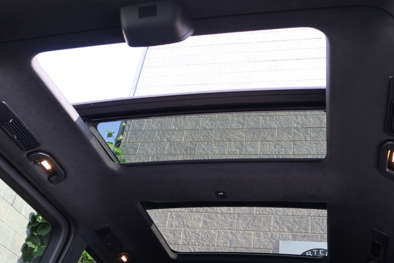 メルセデスベンツ Vクラス V220d ｴｸｽｸﾙｰｼﾌﾞ ﾛﾝｸﾞ ﾌﾟﾗﾁﾅｽｲｰﾄ　後期型 ﾚｰﾀﾞｰｾｰﾌﾃｨPKG AMGﾗｲﾝ ﾊﾟﾉﾗﾏSR 黒革 ｼｰﾄﾋｰﾀ ﾍﾞﾝﾁﾚｰﾀ 2列目ｴｸｽｸﾙｰｼﾌﾞｼｰﾄ MBUX 純正10.25ｲﾝﾁﾅﾋﾞ地ﾃﾞｼﾞ 360度ｶﾒﾗ 冷蔵庫付ｾﾝﾀｰｺﾝｿｰﾙ ﾃﾞｼﾞﾀﾙﾐﾗｰ AMG19ｲﾝﾁAW　2年保証