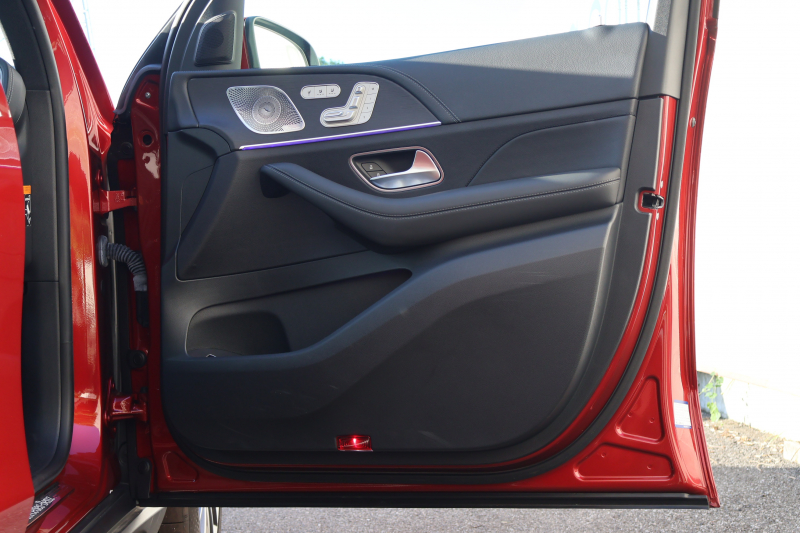 メルセデスベンツ GLE GLE450d 4MATIC ｽﾎﾟｰﾂ(ISG搭載ﾓﾃﾞﾙ)　現行ﾓﾃﾞﾙ E-ACTIVE BODY CONTROLPKG ﾚｰﾀﾞｰｾｰﾌﾃｨPKG AMGﾗｲﾝｲﾝﾃﾘｱ 1ｵｰﾅｰ ﾊﾟﾉﾗﾏSR 黒ﾅｯﾊﾟ革 ｼｰﾄﾋｰﾀｰ＆ﾍﾞﾝﾁﾚｰﾀｰ MBUX 12.3ｲﾝﾁARﾅﾋﾞ地ﾃﾞｼﾞ Burmester ﾄﾞｱｸﾛｰｼﾞﾝｸﾞｻﾎﾟｰﾀｰ AMG21ｲﾝﾁAW　新車保証