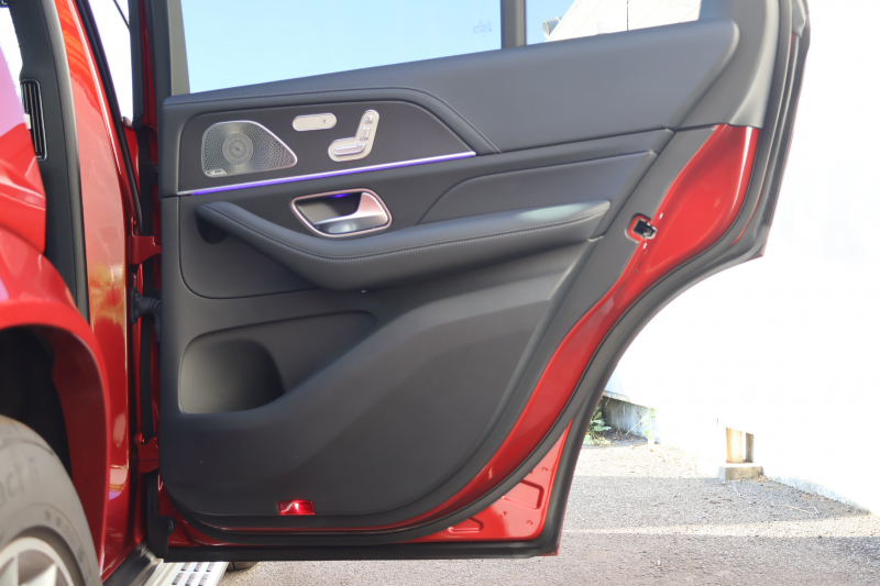 メルセデスベンツ GLE GLE450d 4MATIC ｽﾎﾟｰﾂ(ISG搭載ﾓﾃﾞﾙ)　現行ﾓﾃﾞﾙ E-ACTIVE BODY CONTROLPKG ﾚｰﾀﾞｰｾｰﾌﾃｨPKG AMGﾗｲﾝｲﾝﾃﾘｱ 1ｵｰﾅｰ ﾊﾟﾉﾗﾏSR 黒ﾅｯﾊﾟ革 ｼｰﾄﾋｰﾀｰ＆ﾍﾞﾝﾁﾚｰﾀｰ MBUX 12.3ｲﾝﾁARﾅﾋﾞ地ﾃﾞｼﾞ Burmester ﾄﾞｱｸﾛｰｼﾞﾝｸﾞｻﾎﾟｰﾀｰ AMG21ｲﾝﾁAW　新車保証