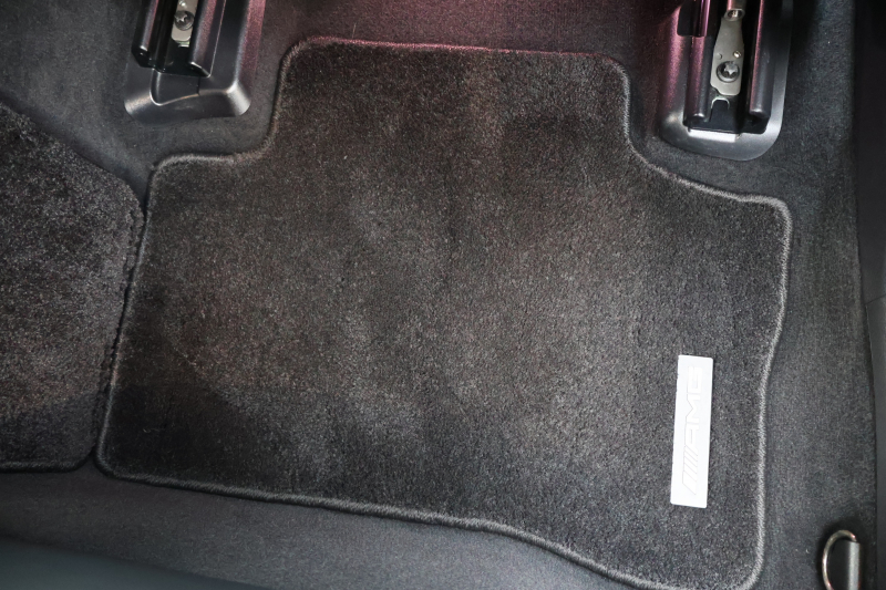 AMG GLC GLC43 4MATIC　後期型 ﾚｻﾞｰｴｸｽｸﾙｰｼﾌﾞPKG ﾚｰﾀﾞｰｾｰﾌﾃｨPKG ｴｱﾊﾞﾗﾝｽPKG 1ｵｰﾅｰ ﾊﾟﾉﾗﾏSR 黒革ｼｰﾄ ｼｰﾄﾋｰﾀ ﾍﾞﾝﾁﾚｰﾀ MBUX 純正10.25ｲﾝﾁﾅﾋﾞ地ﾃﾞｼﾞ ｺｯｸﾋﾟｯﾄDisp 360°ｶﾒﾗ Burmester PTS 電動Rｹﾞｰﾄ HUD AMG20ｲﾝﾁAW　2年保証