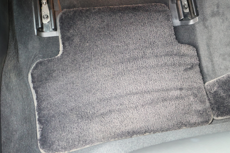 メルセデスベンツ Eクラス E200 AVG　ﾚｻﾞｰPKG ﾚｰﾀﾞｰｾｰﾌﾃｨPKG ｴｱﾊﾞﾗﾝｽPKG 1ｵｰﾅｰ 黒革 全席ｼｰﾄﾋｰﾀｰ 純正12.3ｲﾝﾁﾅﾋﾞ地ﾃﾞｼﾞ 360°ｶﾒﾗ Burmesterｻﾗｳﾝﾄﾞ Applecarplay Android Auto 電動Rｹﾞｰﾄ PTS LEDﾍｯﾄﾞ ｱﾅﾛｸﾞ時計 純正17AW　2年保証