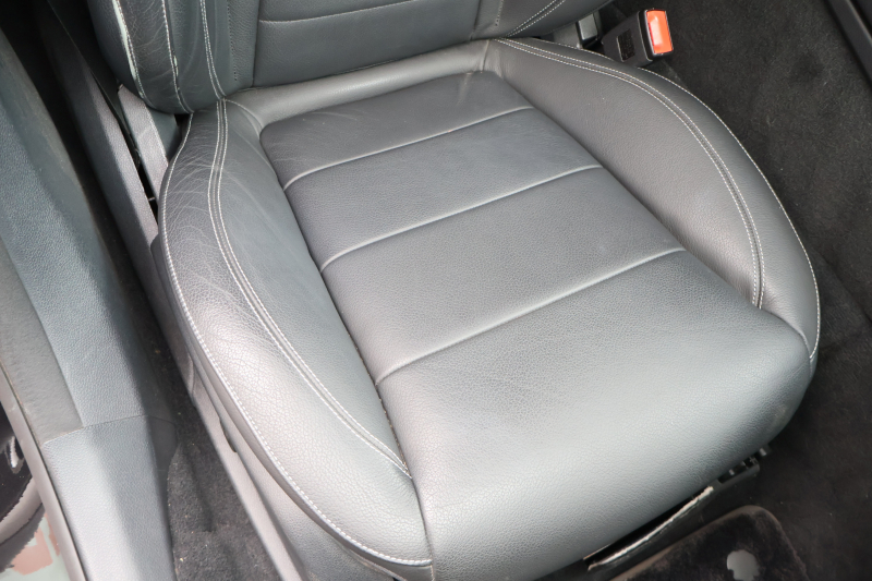 メルセデスベンツ Eクラス E200 AVG　ﾚｻﾞｰPKG ﾚｰﾀﾞｰｾｰﾌﾃｨPKG ｴｱﾊﾞﾗﾝｽPKG 1ｵｰﾅｰ 黒革 全席ｼｰﾄﾋｰﾀｰ 純正12.3ｲﾝﾁﾅﾋﾞ地ﾃﾞｼﾞ 360°ｶﾒﾗ Burmesterｻﾗｳﾝﾄﾞ Applecarplay Android Auto 電動Rｹﾞｰﾄ PTS LEDﾍｯﾄﾞ ｱﾅﾛｸﾞ時計 純正17AW　2年保証